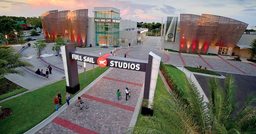 Why Should You Choose Full Sail University